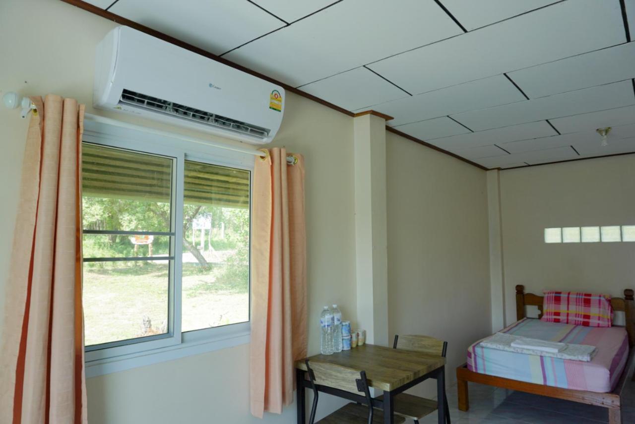 Hotel T And T House (Adults Only) Koh Phayam Zewnętrze zdjęcie