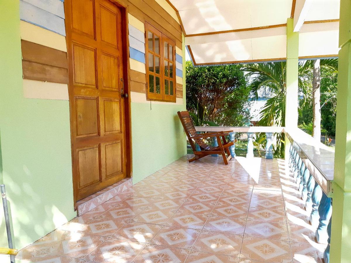 Hotel T And T House (Adults Only) Koh Phayam Zewnętrze zdjęcie